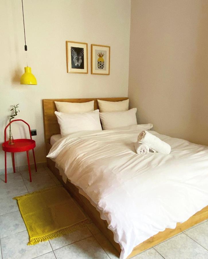 Old Town Apartment *